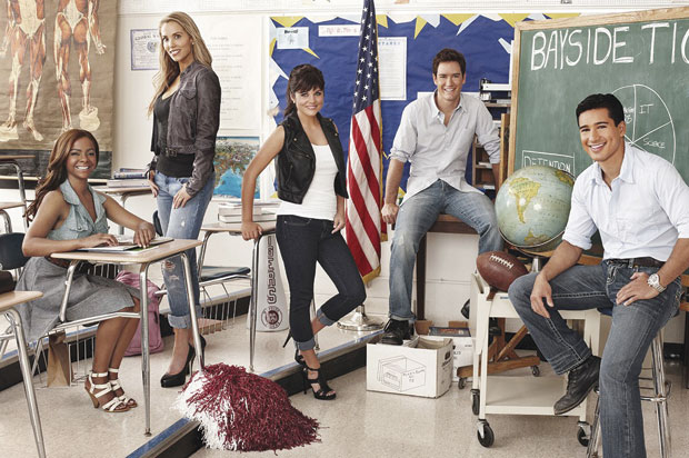 ЈУНАЦИ АМЕРИЧКОГ СИТКОМА ПОНОВО НА ОКУПУ: Куцнуо је час за Звоно као спас